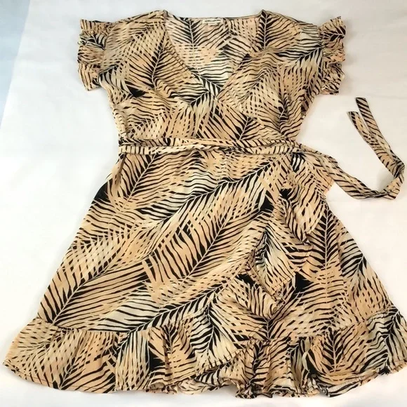 BILLABONG Short Sleeve Wrap Palms Print Mini Dress Size M - Picture 7 of 11